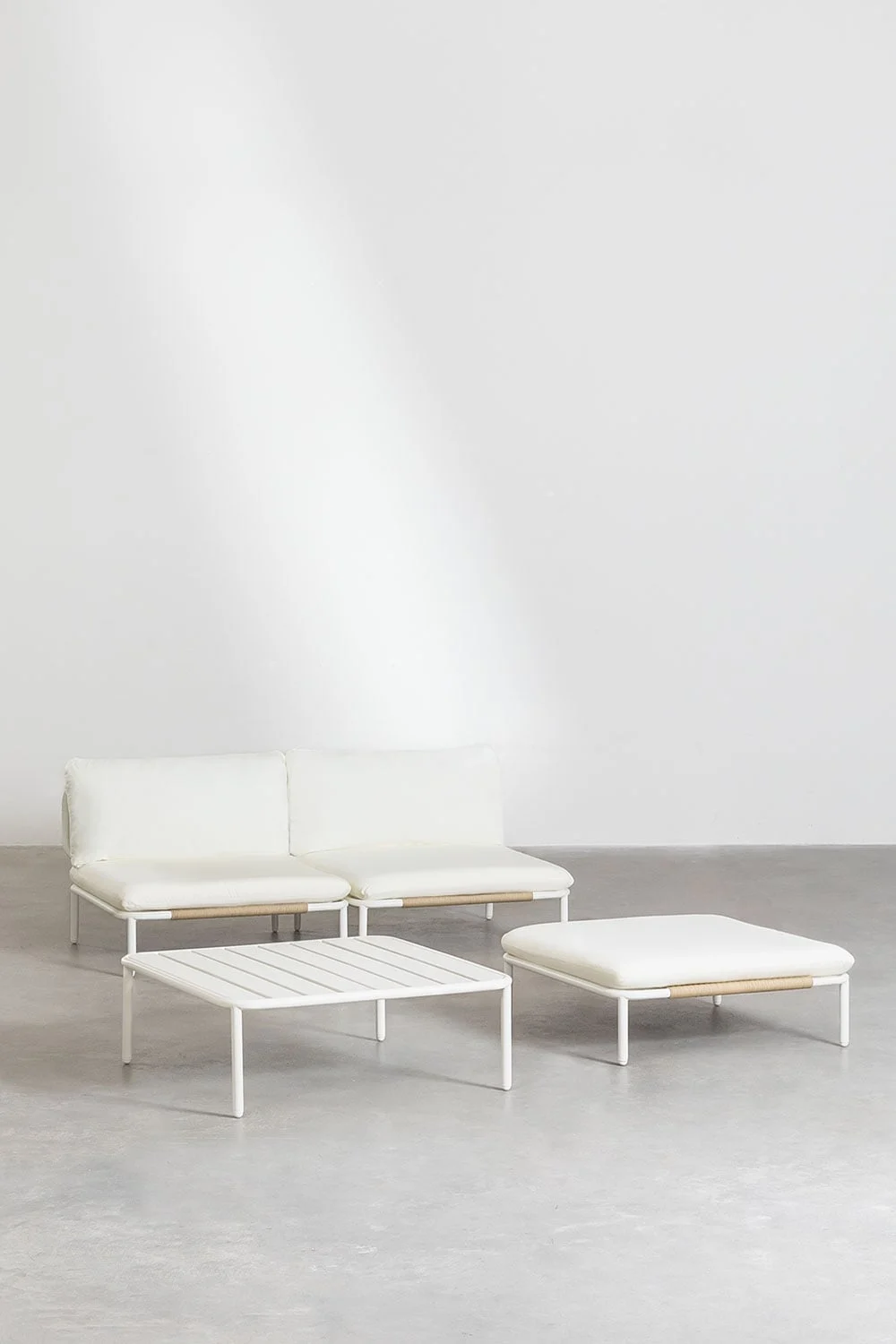 Gartenset mit 2-teiliger modularer Sofa, Couchtisch und Pouf aus Roubly-Stahl