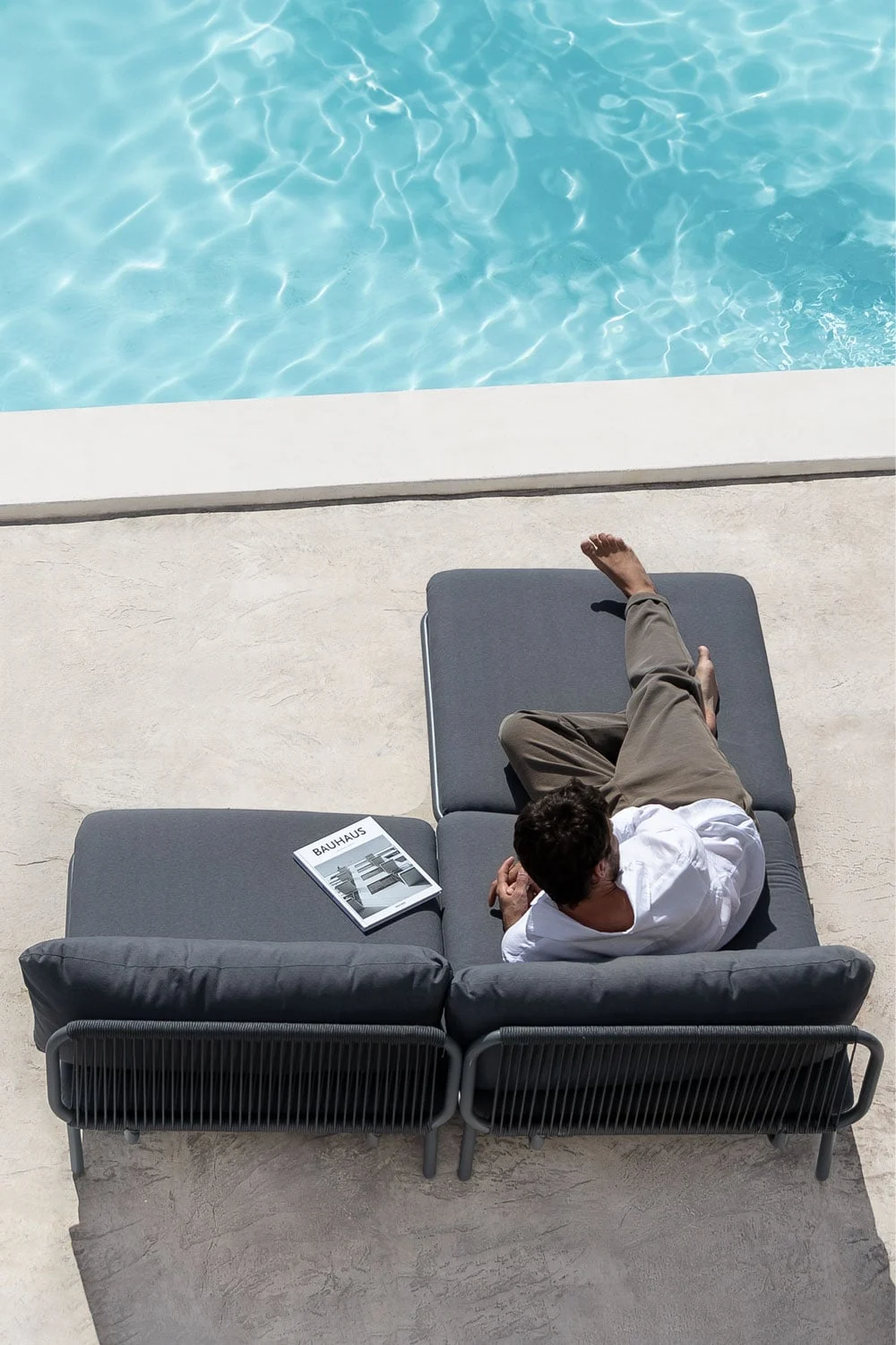 Gartenset mit 2-teiliger modularer Sofa und Hocker aus Roubly-Stahl