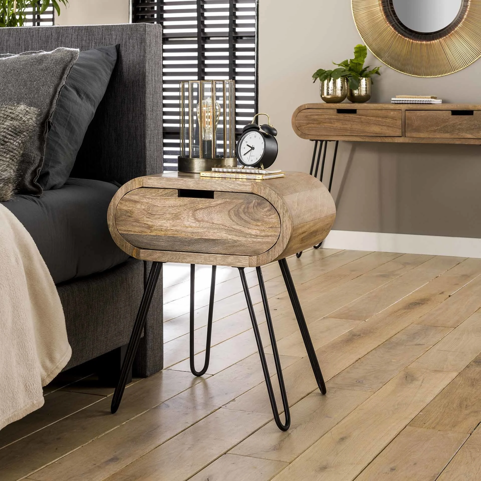 Nachttisch Industriell Jasmin Mangoholz 1 Schublade