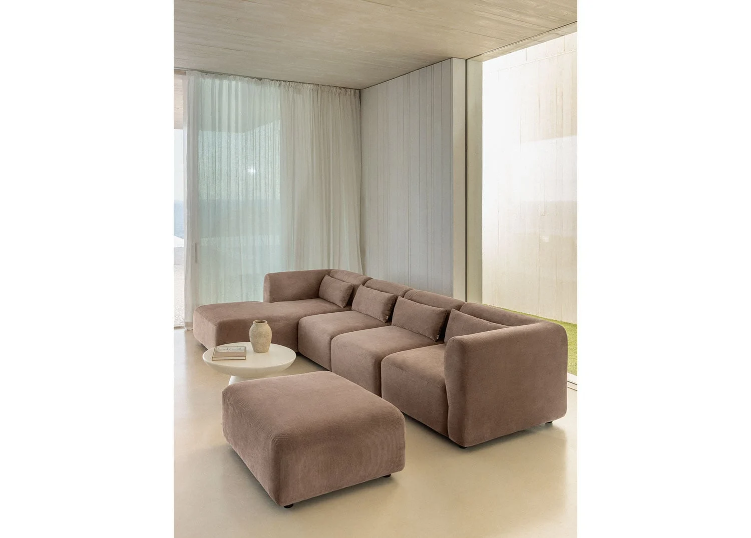 Linksseitiges 4-teiliges modulares Ecksofa mit Hocker Fogler