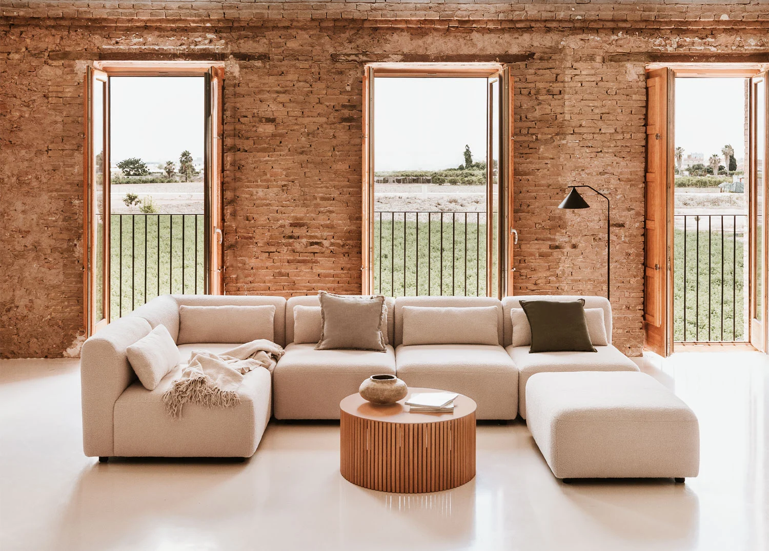 5-teiliges modulares Ecksofa mit Fogler-Hocker