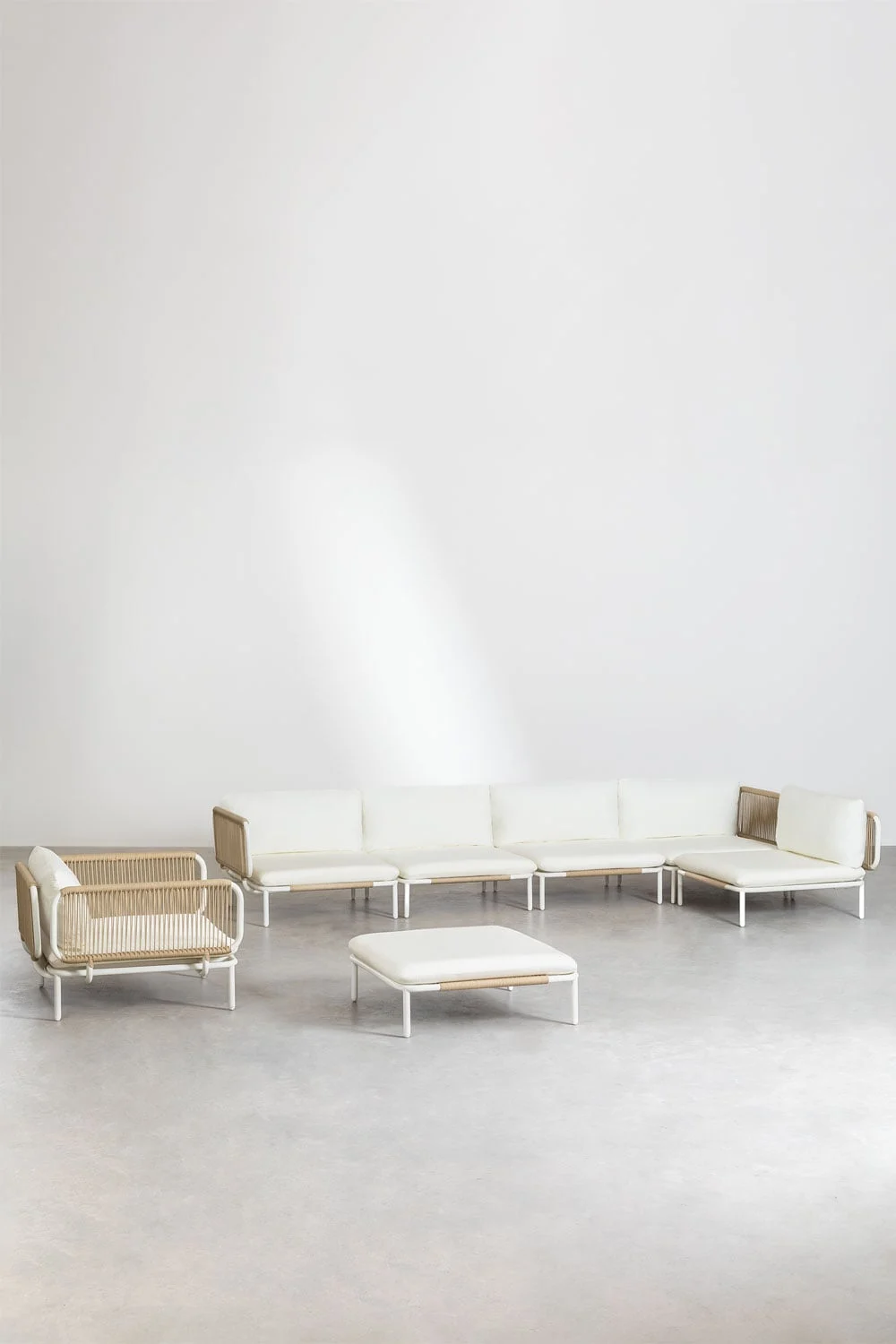 Garten-Set mit 5-teiliger modularer Eckcouch, Hocker und Sessel aus Roubly-Stahl