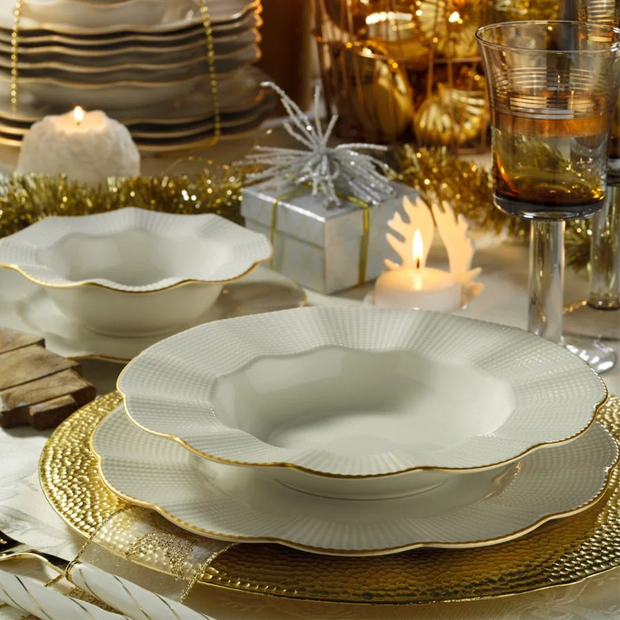 Porzellangeschirrset – 24-teilig – Creme mit Gold – Windsor