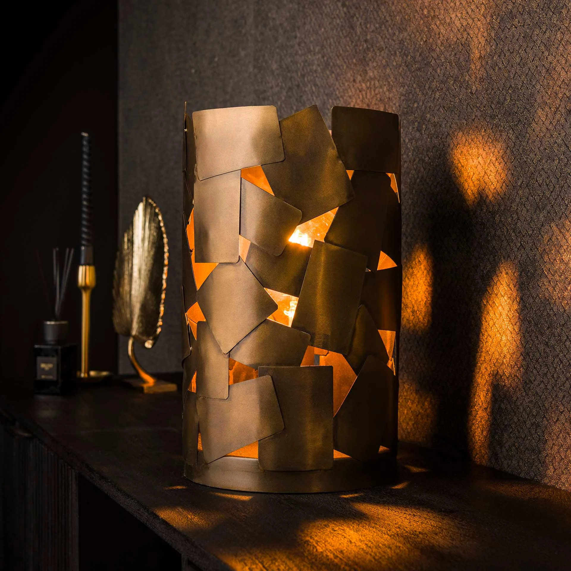 Tischlampe Manoa Zylinder Bronze Antikmetall