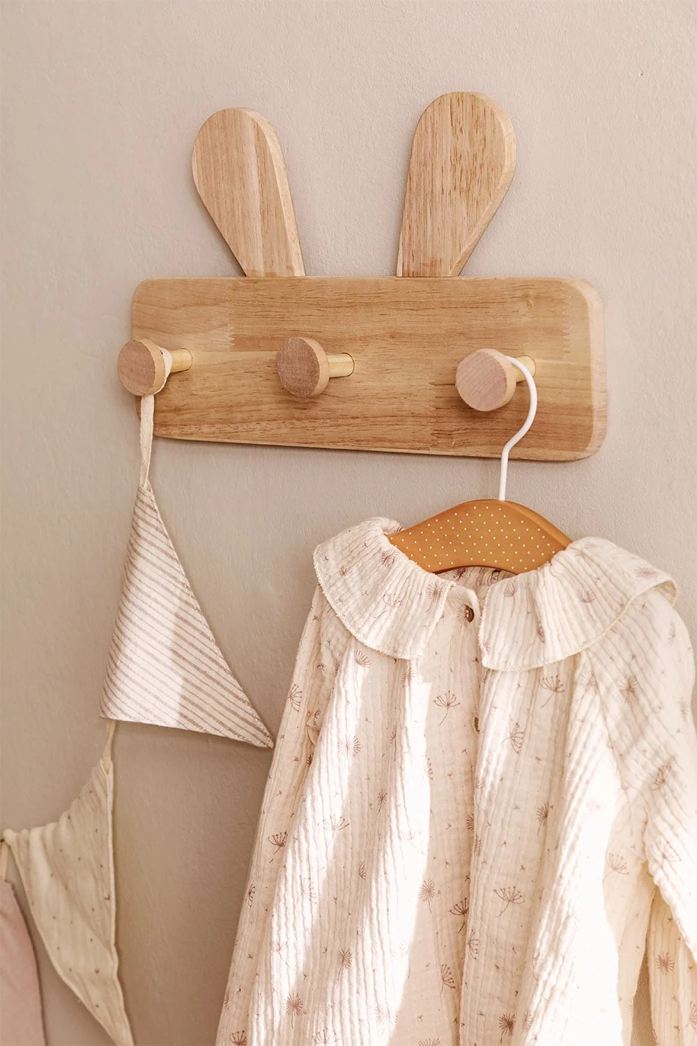 Wandgarderobe aus Holz Buny Kids