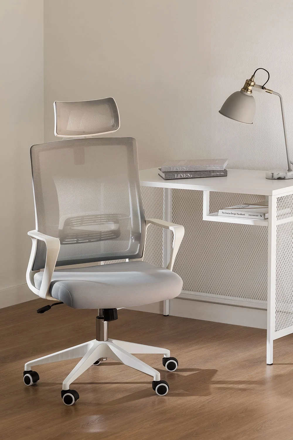 Bürostuhl mit Rollen und Armlehnen aus Polypropylen Teill Colors