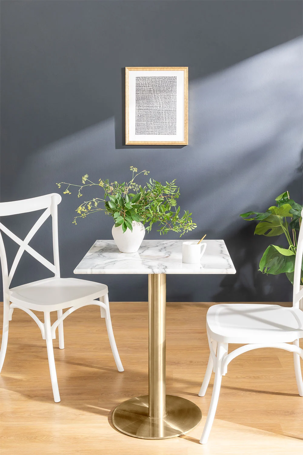 Quadratischer Bartisch aus Marmor Cosmopolitan