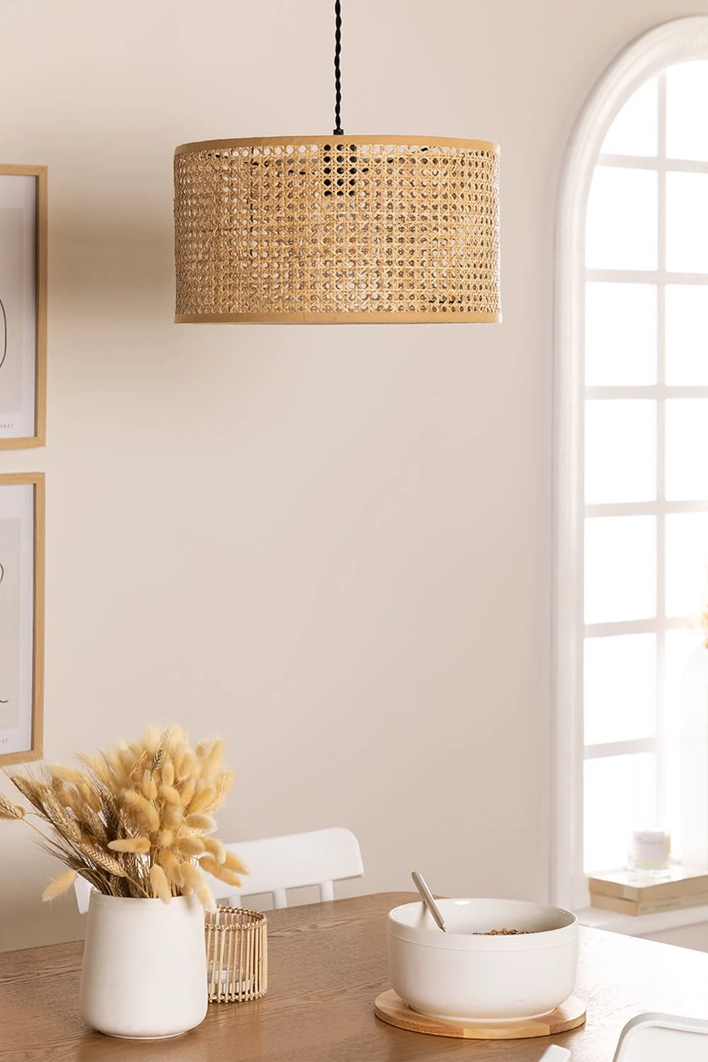 Hängelampe aus Rattan Serri