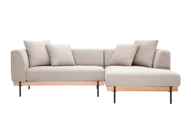 Ecksofa rechts 4-Sitzer in beige Chenille-Stoff und schwarzem Metall IVAR