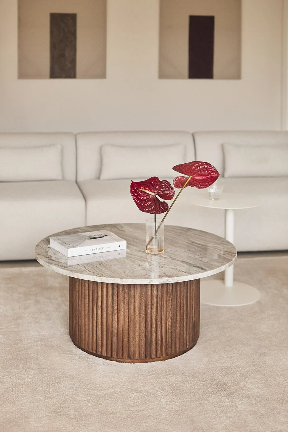 Runder Couchtisch Ø90 cm aus Marmor und Mangoholz Giselda