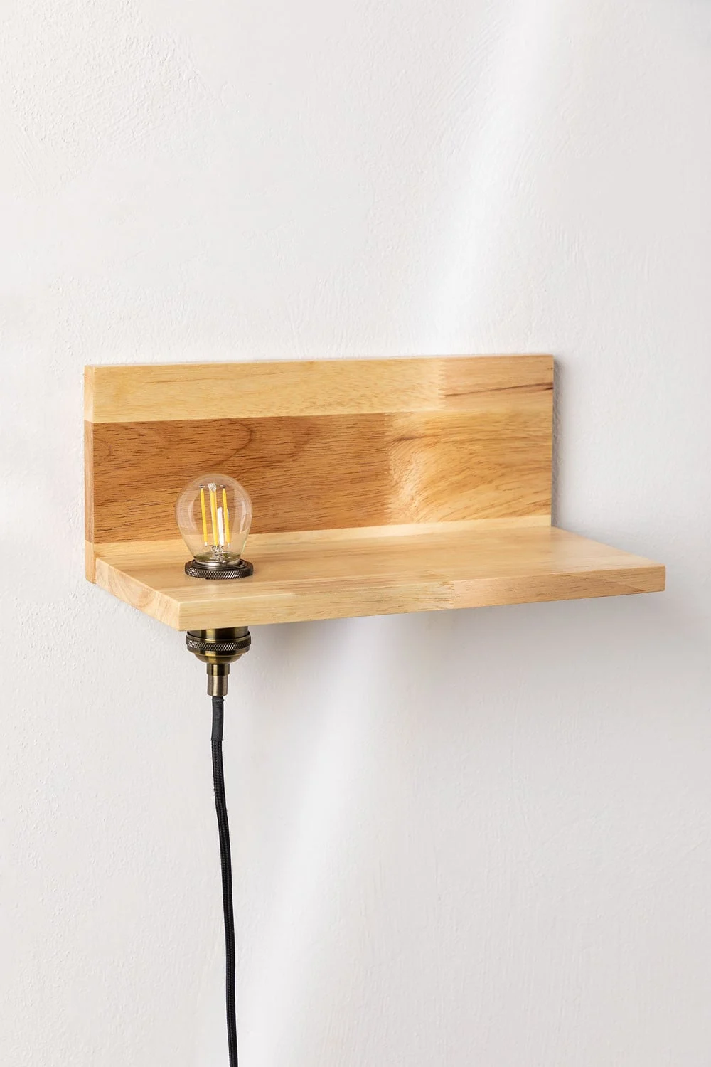 Ikmon Wandleuchte aus Holz
