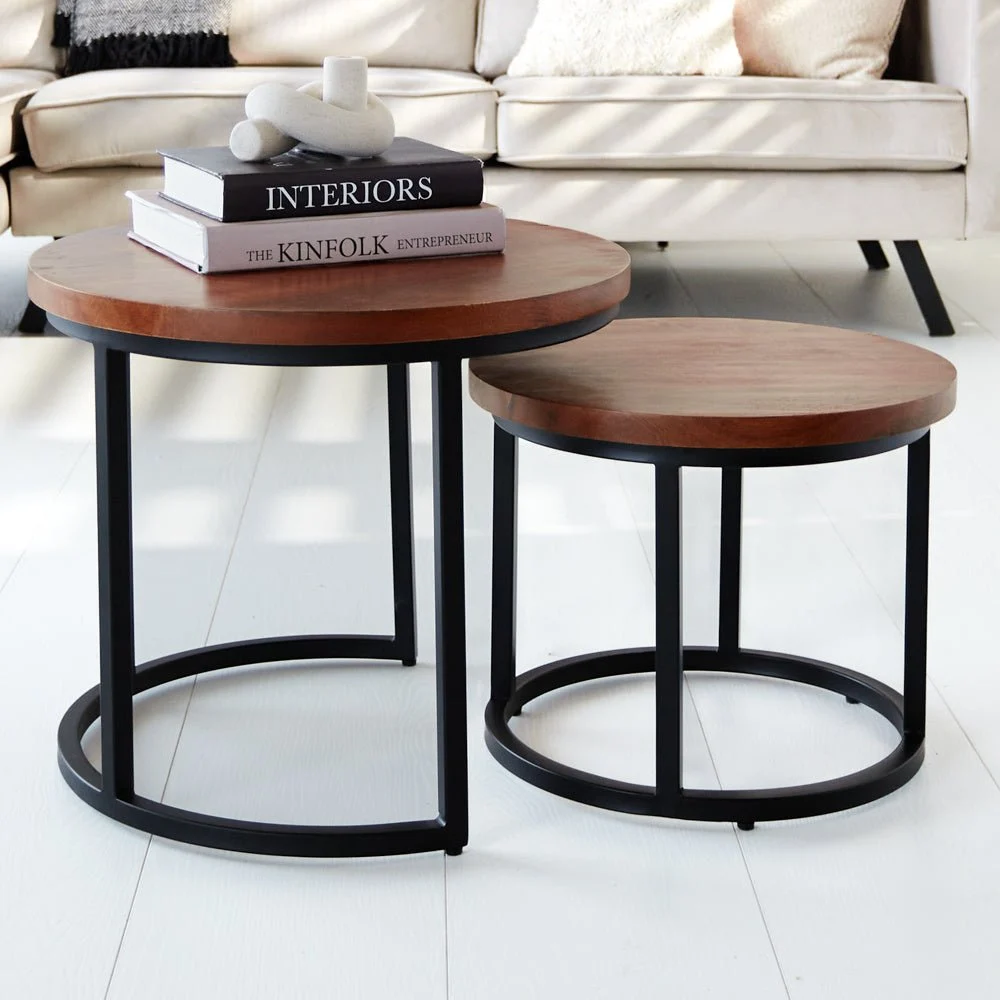 Industrieller runder Couchtisch 2er-Set Rosa Mangoholz