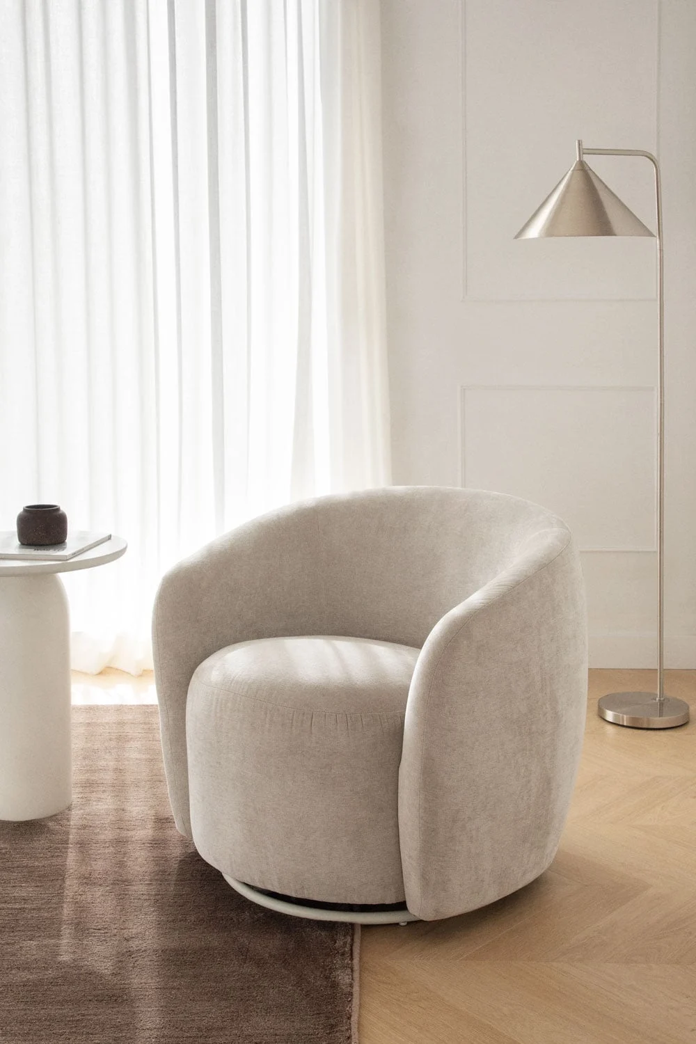 Mieres Chenille-Drehsessel