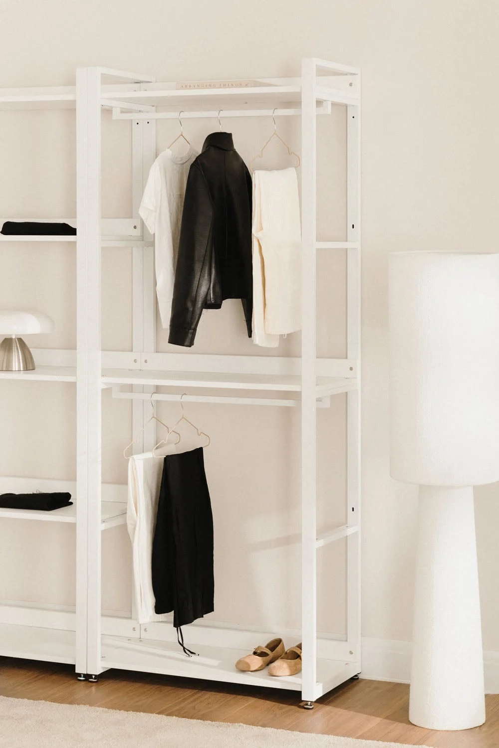 Offener Schrank aus Stahl und MDF Ariaster