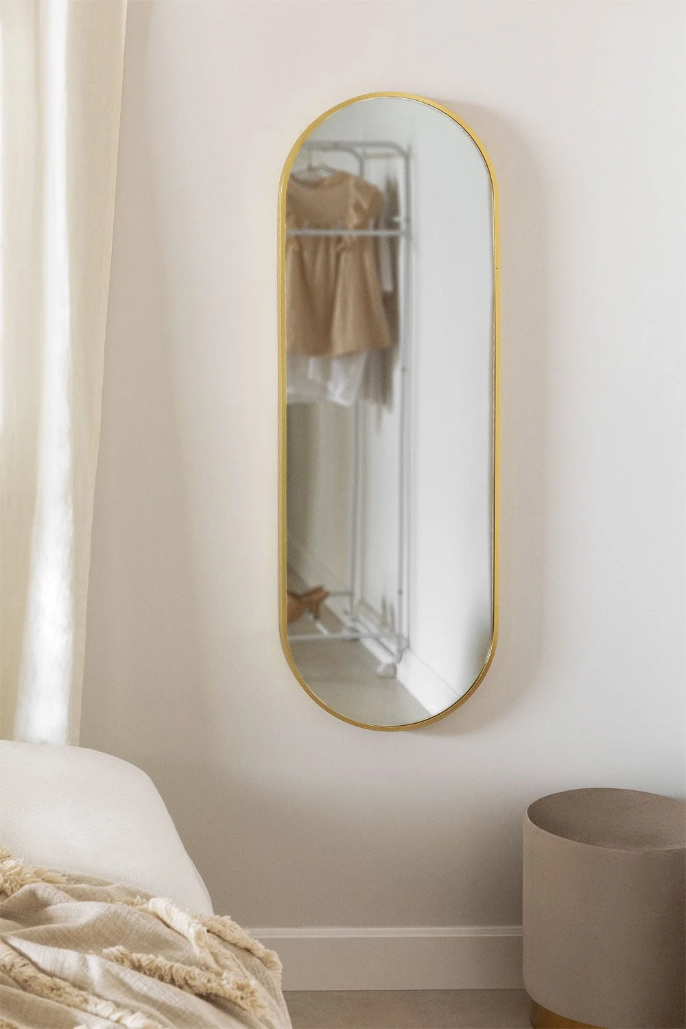 Ovaler Wandspiegel 40x120 cm aus Metall Elsie Gold
