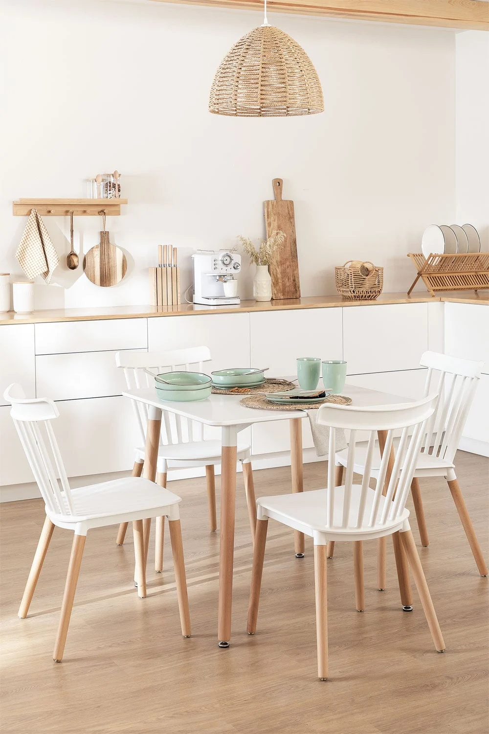 Set aus quadratischem Tisch 80x80 cm und 4 Stühlen aus Buchenholz und Polypropylen Royal
