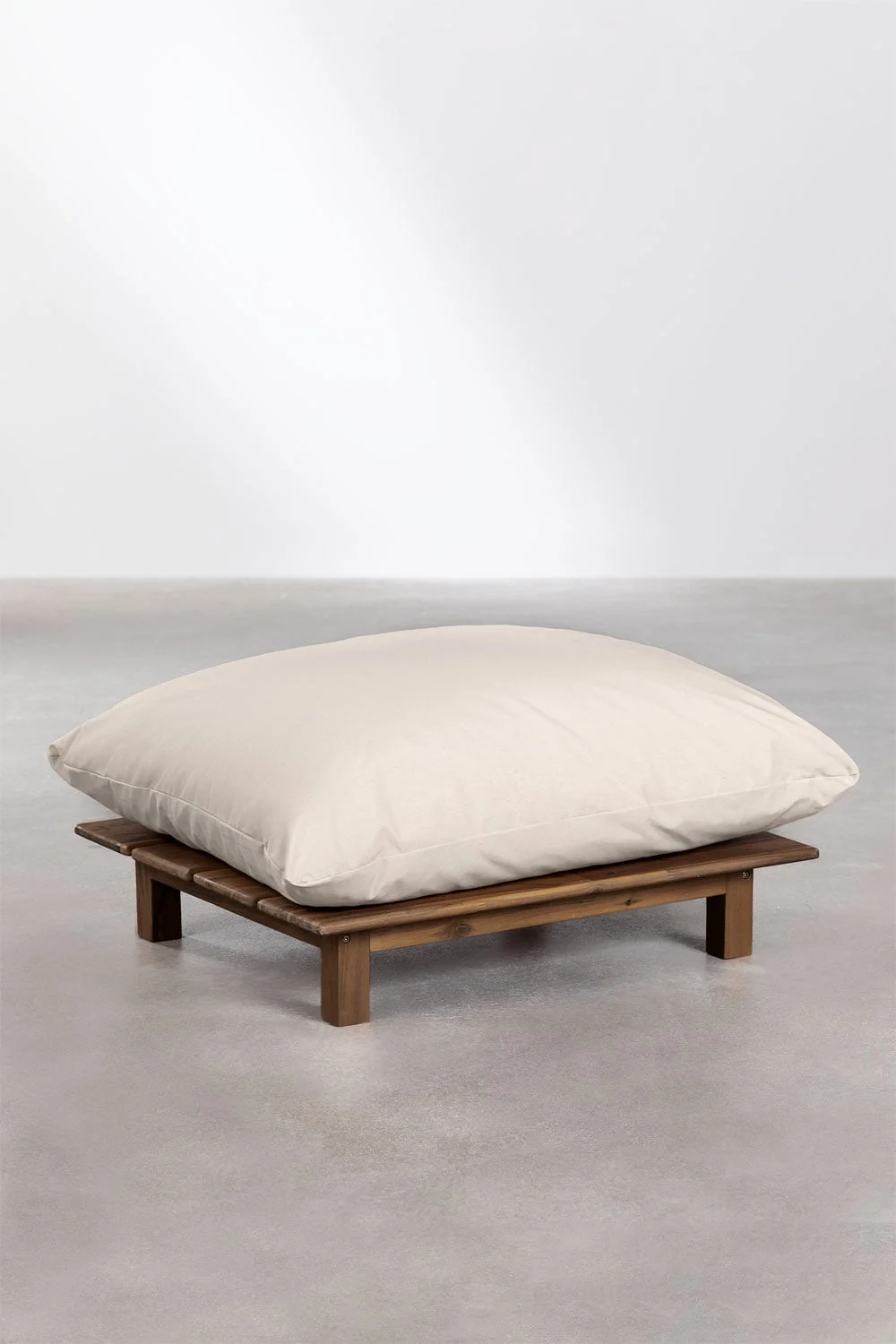 Pouf aus Akazienholz Brina