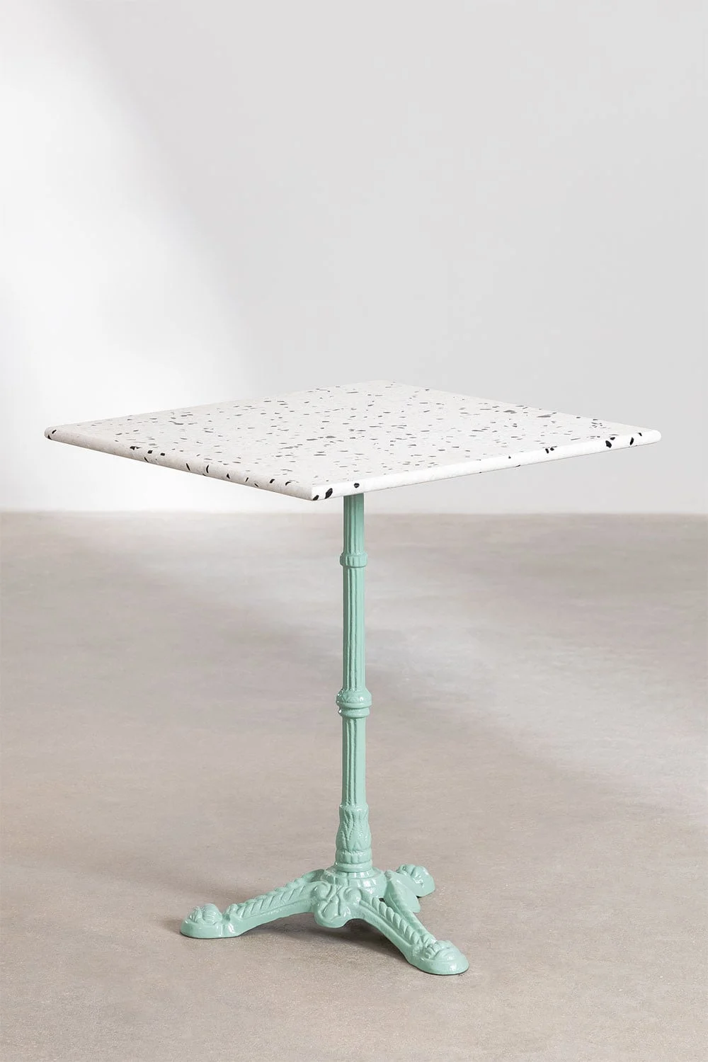 Quadratischer Bartisch 60x60 cm aus Volutto-Terrazzo
