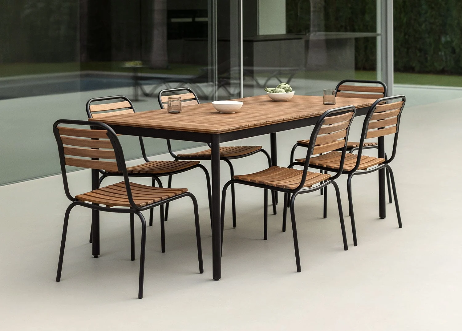 Rechteckiger Gartentisch 160x90 cm aus Stahl und Akazienholz Artus