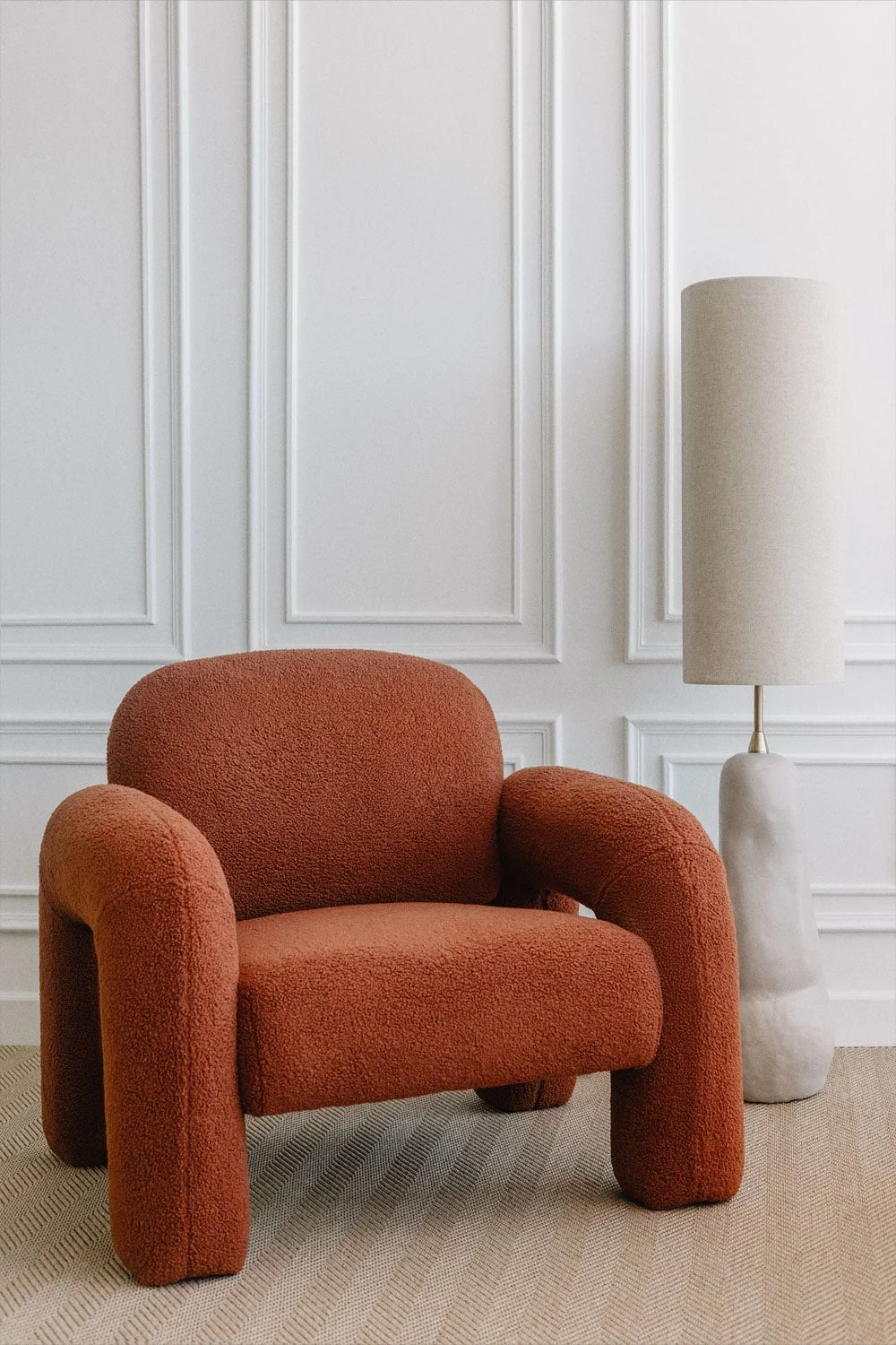 Sessel aus Nicxon-Lammfell