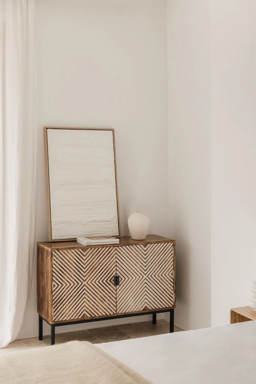 Aparador 105x35 cm aus Mangoholz Alembe
