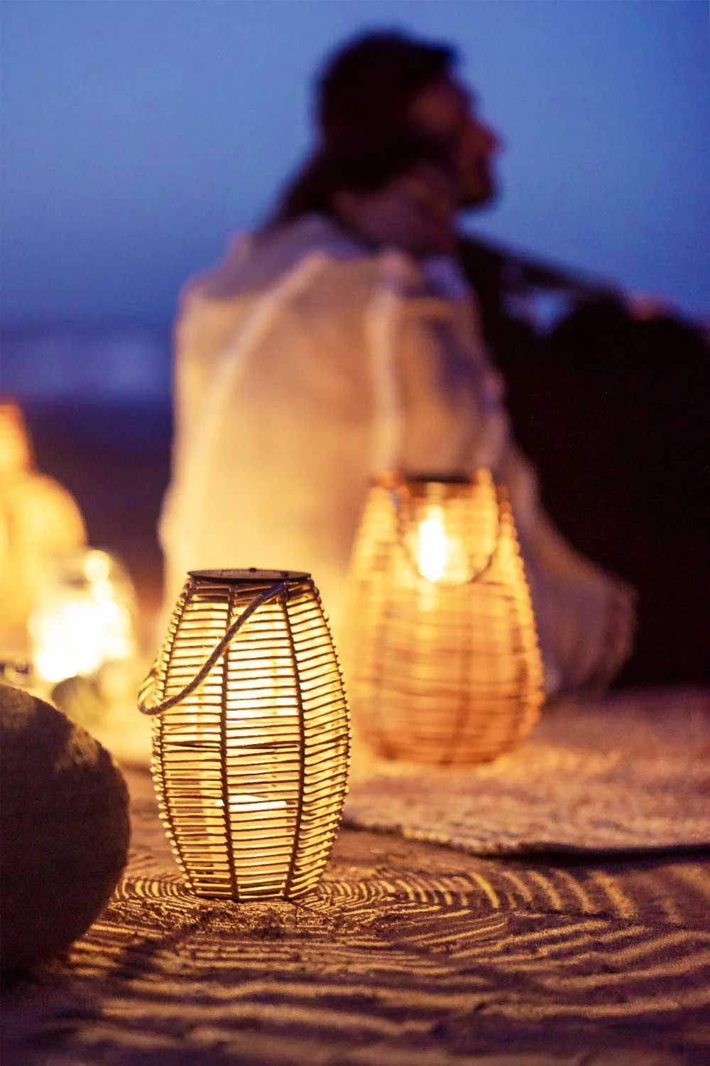 Kabellose LED-Solar-Tischlampe für den Außenbereich Vanir